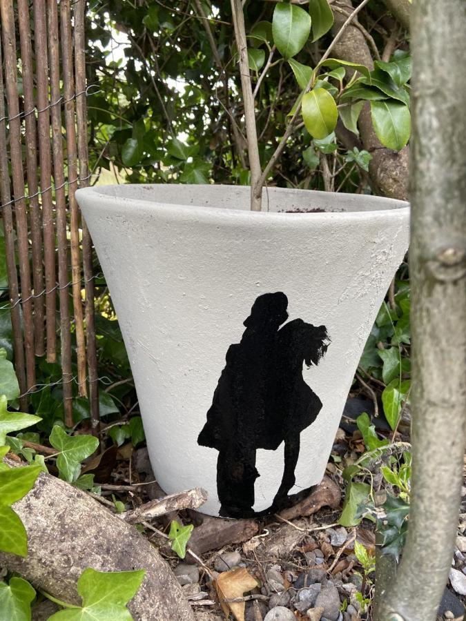 The Artist Residence Dublin Boutique B&B 서튼 외부 사진