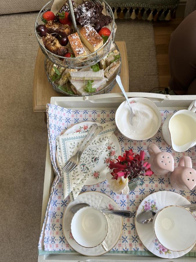 The Artist Residence Dublin Boutique B&B 서튼 외부 사진