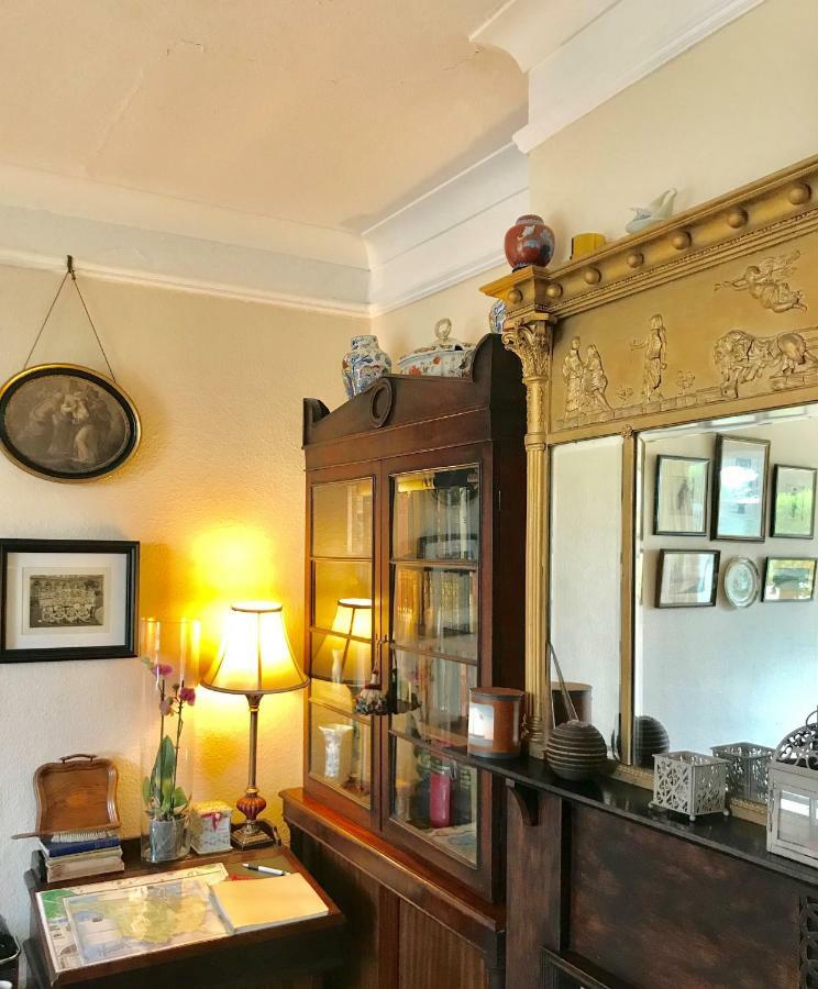 The Artist Residence Dublin Boutique B&B 서튼 외부 사진
